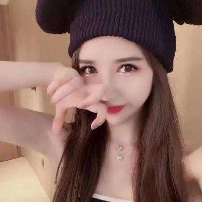 高贵的女老板沦为奴隶